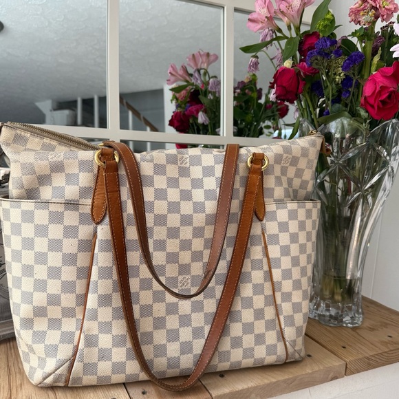 Louis Vuitton Handbags - Authentic Louis Vuitton Totally GM Damier Azur Checkered Pattern Shoulder Bag